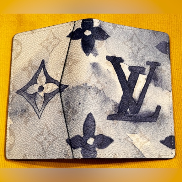 LV Blue Watercolor Pocket Oraganizer - Picture 4 of 5